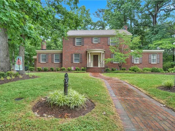 414 Forest Hill Cres, Suffolk, VA 23434