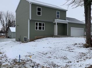W1327 Highland Blvd, Genoa City, WI 53128