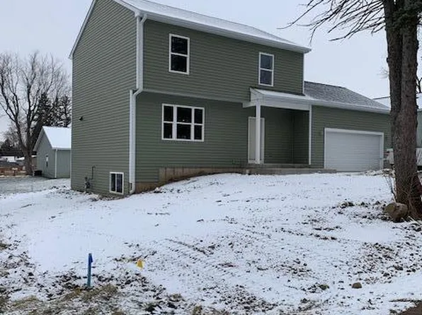 W1327 Highland BOULEVARD, Genoa City, WI 53128