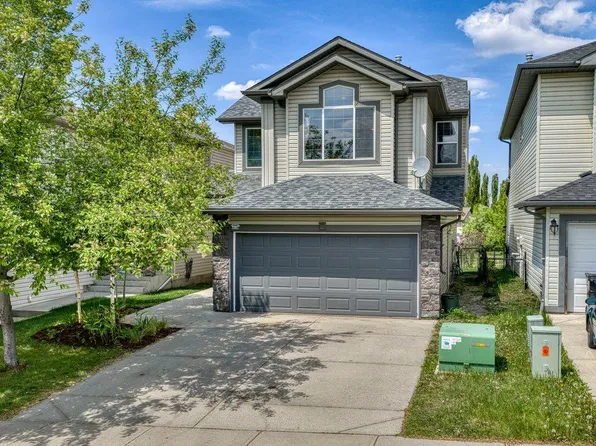 23 W Tuscany Ravine Vw NW, Calgary, AB T3L 2T1