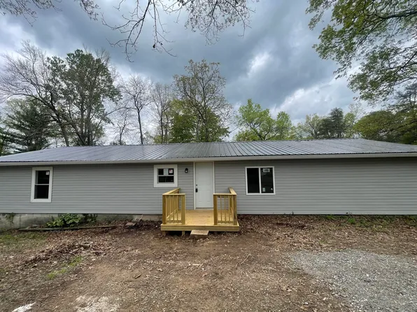 37 Kendra Ln, Pikeville, TN 37367