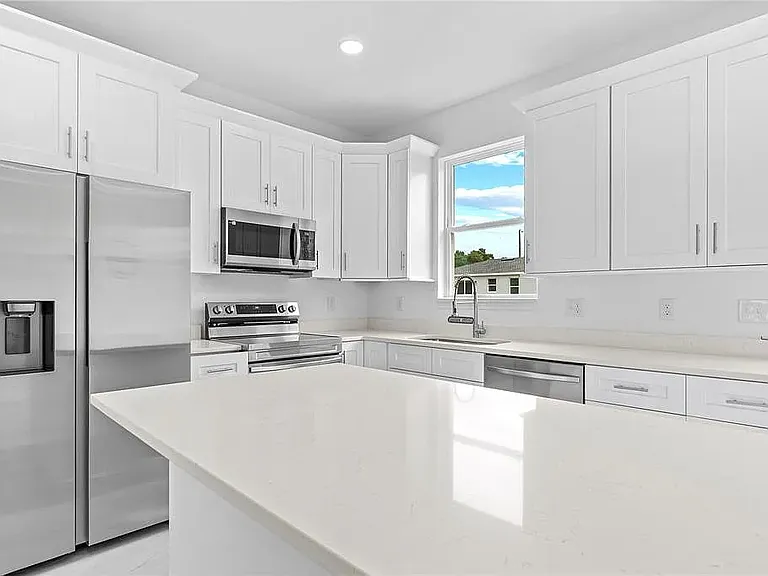 13066 SW 104th St — Photo 12