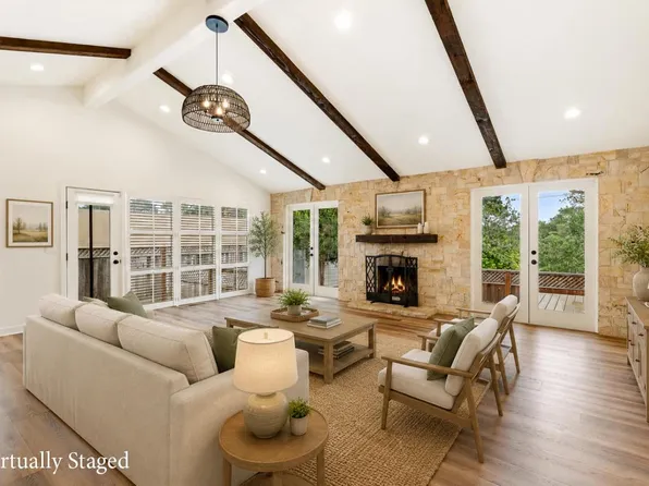 17 Toda Vis, Monterey, CA 93940