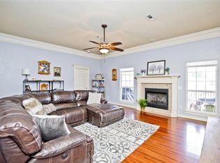 4958 W Chimon Way, Fayetteville, AR 72704