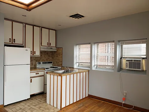 1529 S Broad St #3 Photo 1