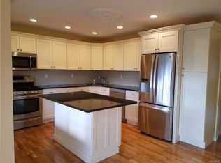 98 Eagle Ridge Way, Nanuet, NY 10954