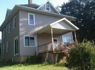 N8855 Badger Rd, Blanchardville, WI 53516