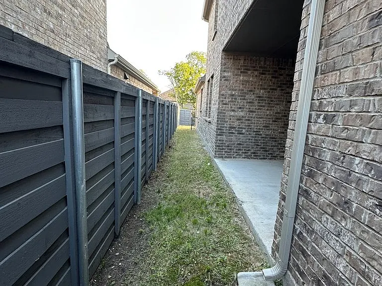1657 Blakely Pl — Photo 34
