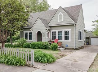 2212 E 17th Pl, Tulsa, OK 74104