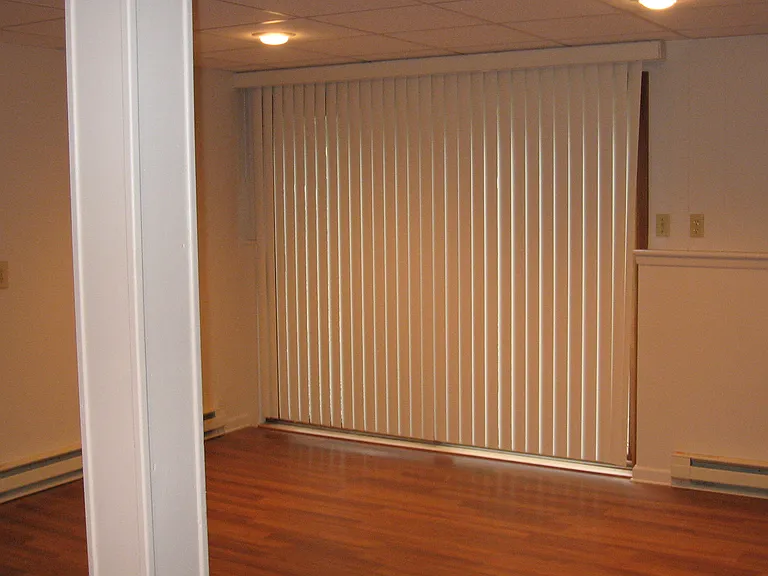 419 N Davis Ave #2 — Photo 5
