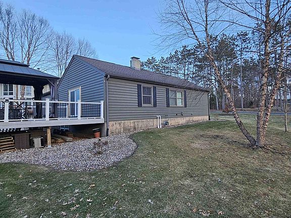 3rd image of S2943 Fairway Drive