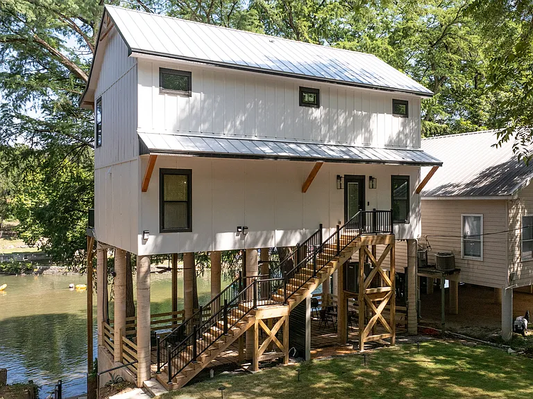 6786 River Rd — Photo 29
