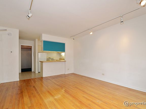 Kitchen/Living Room