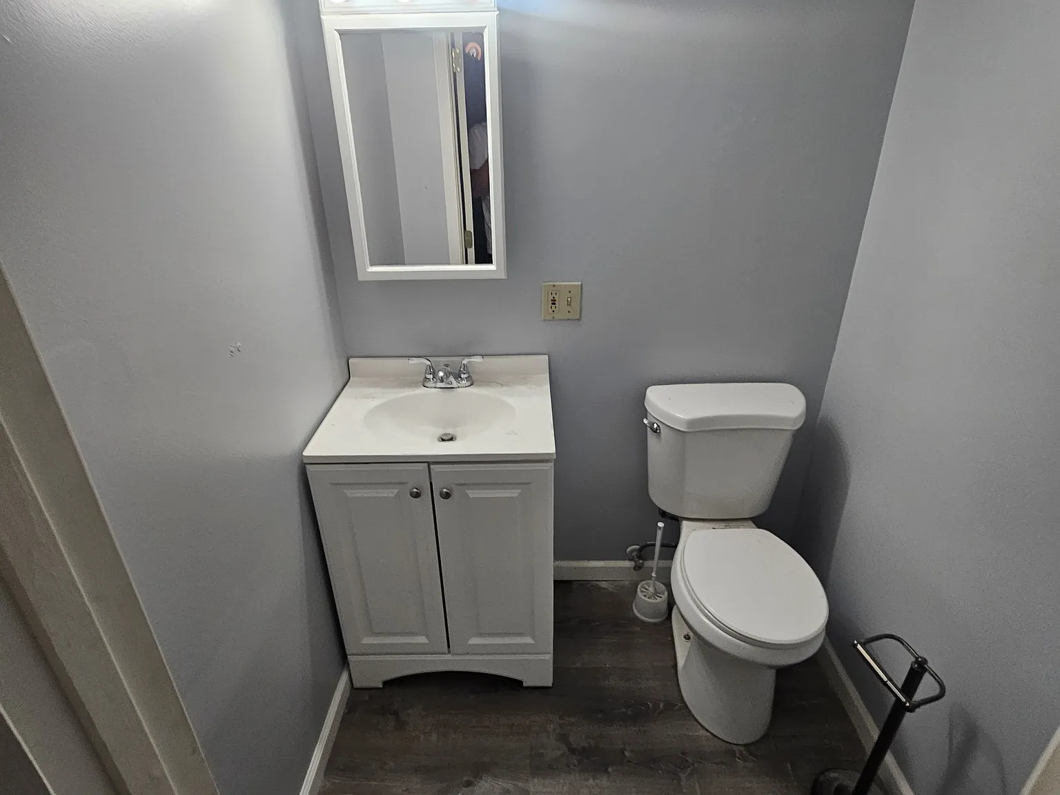 3 bed, 1.5 bath, 1012 sqft, $1,795 — Photo 3