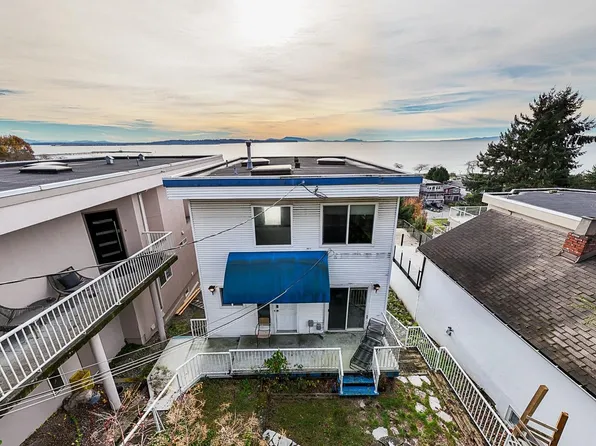 14768 McDonald Ave, White Rock, BC V4B 2C8