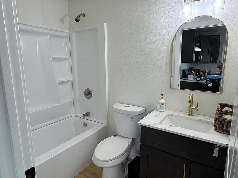 826 Juanita Dr #A — Photo 5