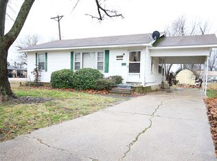 401 W Oak St, Dexter, MO 63841