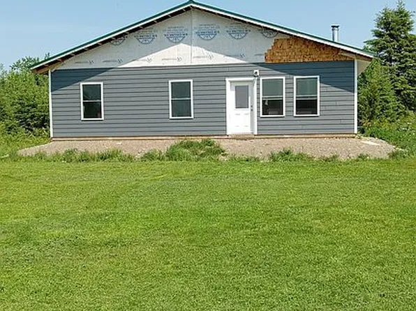 180 Moose Brook Rd, Houlton, ME 04730