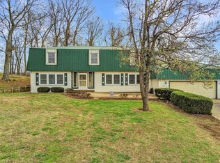 2752 Rocky Hill Rd, Glasgow, KY 42141