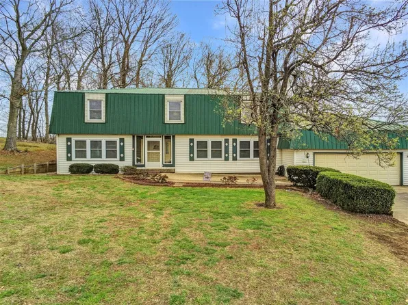 2752 Rocky Hill Rd, Glasgow, KY 42141