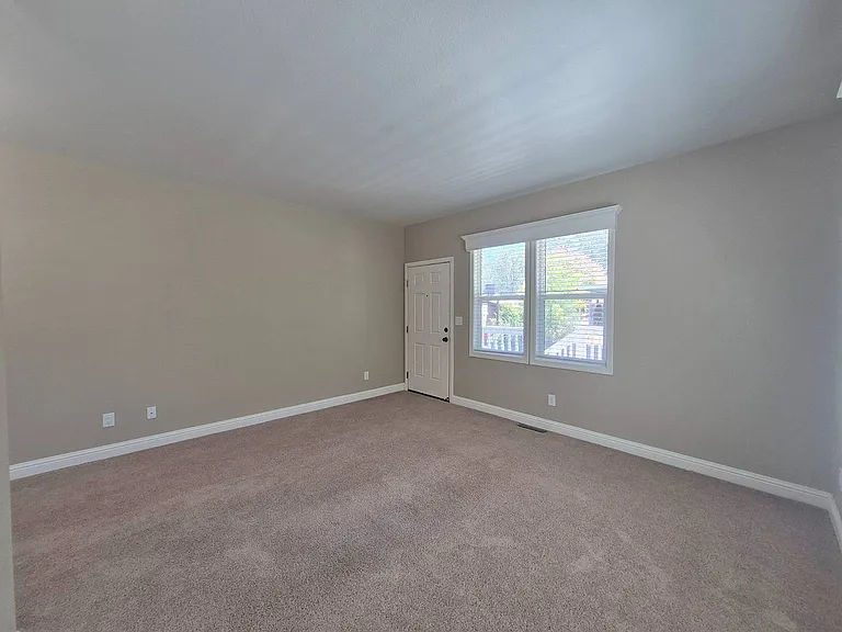 1054 Mountain Shadows Blvd #180 — Photo 4