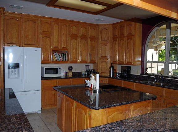 5th image of 6001 Nacahuita Ln