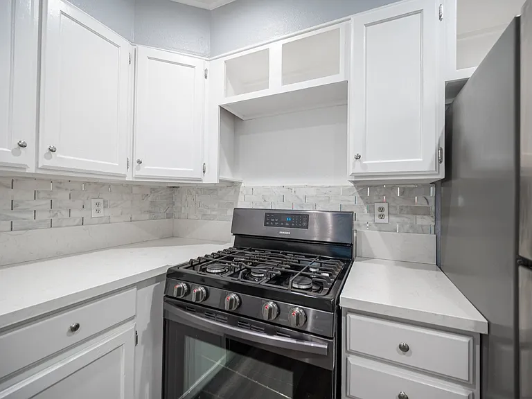 1406 Santa Margarita St #B — Photo 18