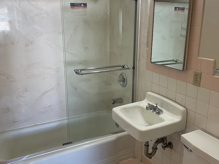 2033 Haste Street — Photo 25