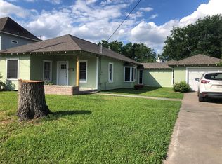 710 Fahrenthold St, El Campo, TX 77437