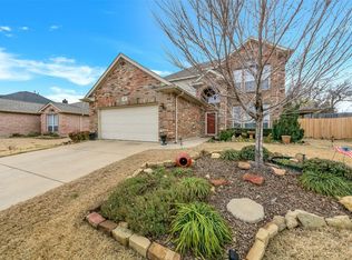 5713 Minnow Dr, Fort Worth, TX 76179