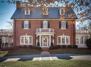 609 Woodland Dr, Greensboro, NC 27408