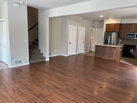 2nd image of 2250 N Country Vista Blvd