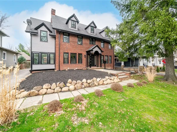 2124 Lamberton Rd, Cleveland Heights, OH 44118