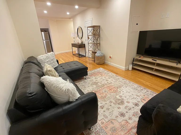 67 Temple St #1D — Photo 9