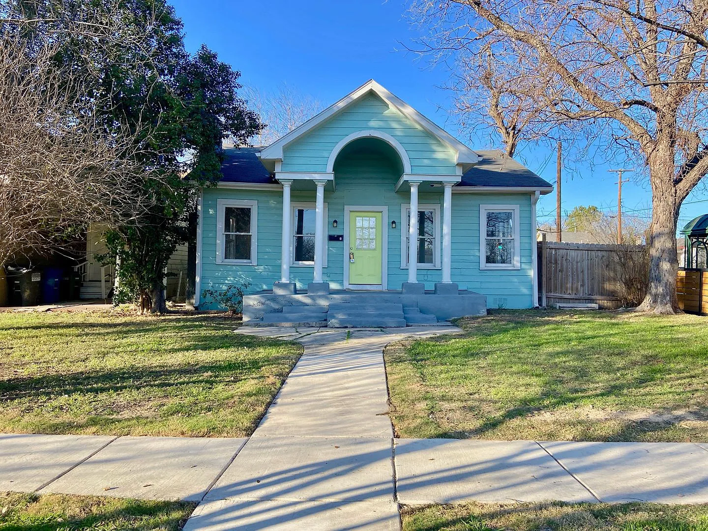 $400 Off First Month's Rent If Move In By 9/1/26!! Recreated Historic Home 2 Bd | 1.5 Ba — Photo 2