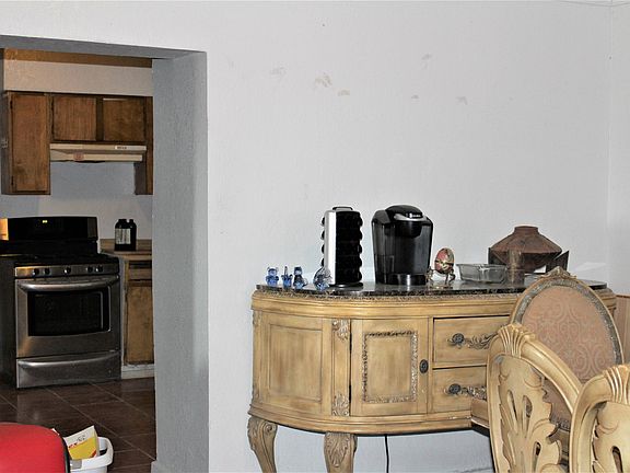 3rd image of 5327 Charl Ann St