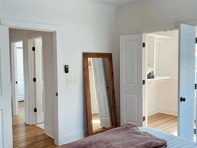 503 Eastboro Dr — Photo 10