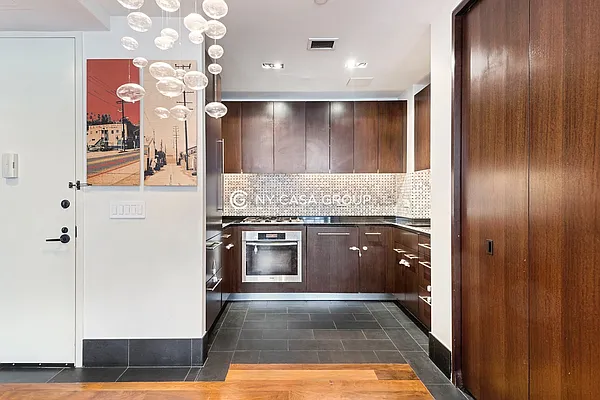 Rented by NY Casa Group | media 5