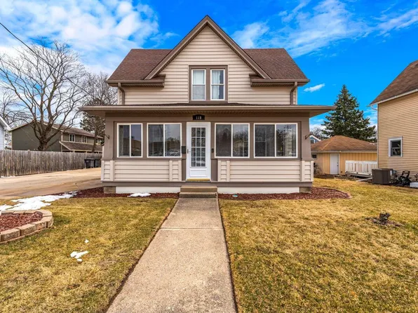 119 South Water STREET, Waterford, WI 53185