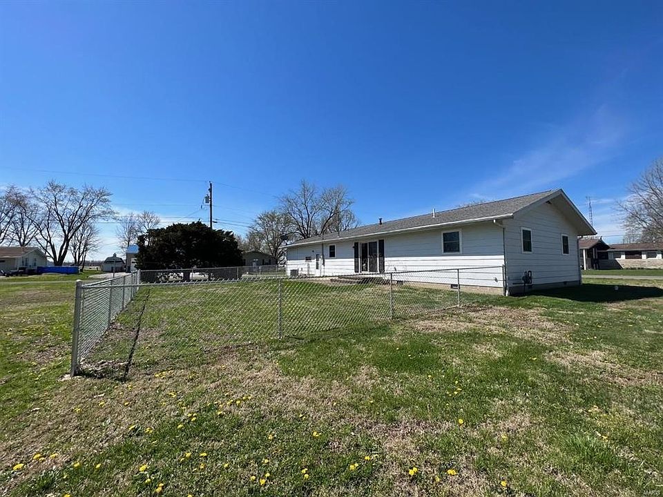 404 S Agnes St, Brownstown, IL 62418 Zillow