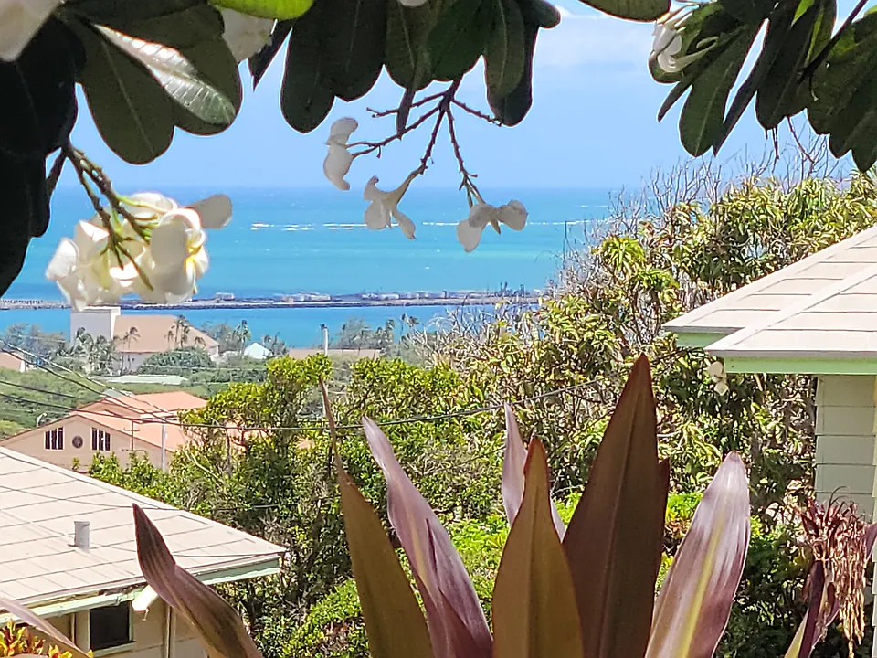 189 Naniloa Dr