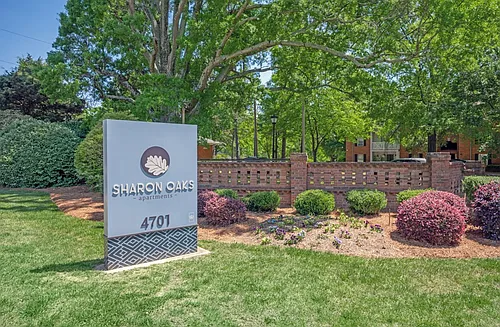 Sharon Oaks Apartments Photo 1