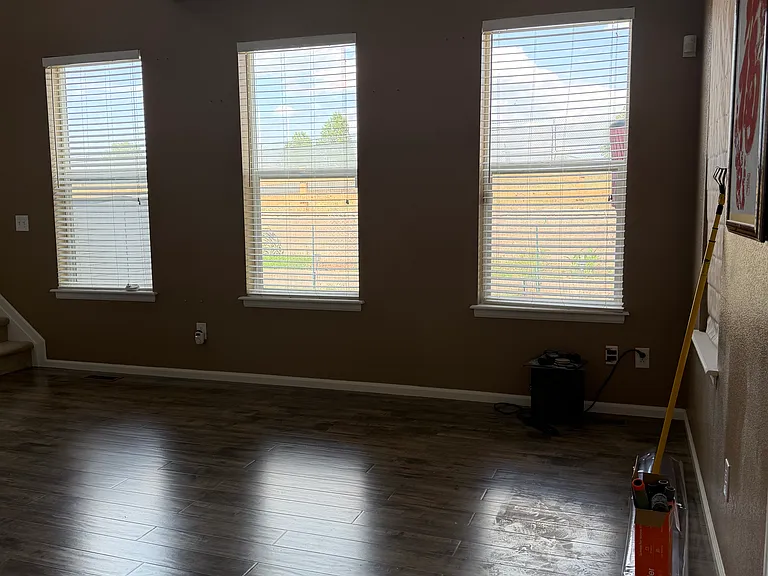 5556 Abbeywood Cir — Photo 2