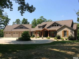 5319 Lakeview Pl, Dix, IL 62830