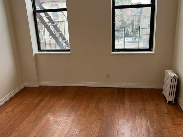 168 Bay 25 St #C4