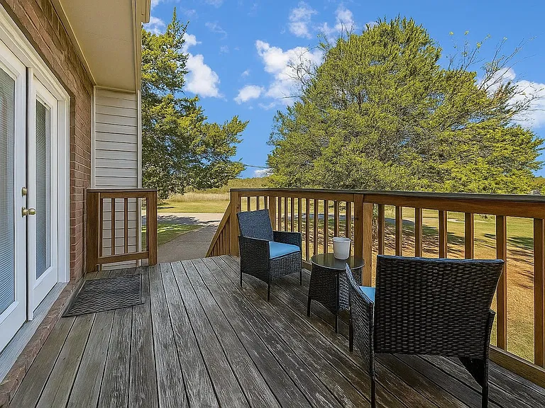 Slayton Dr — Photo 2