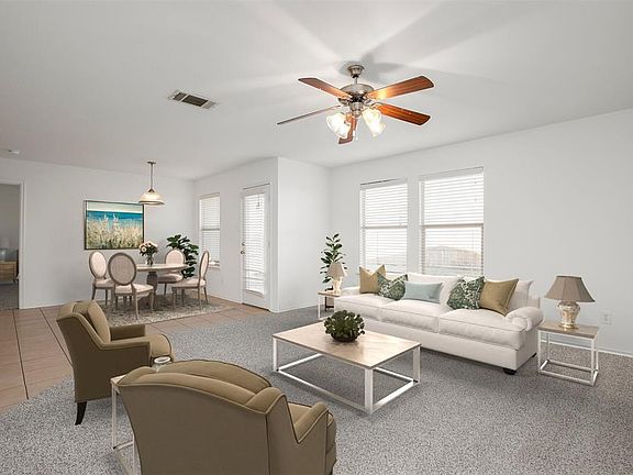 3rd image of 2013 Pine Knot Dr