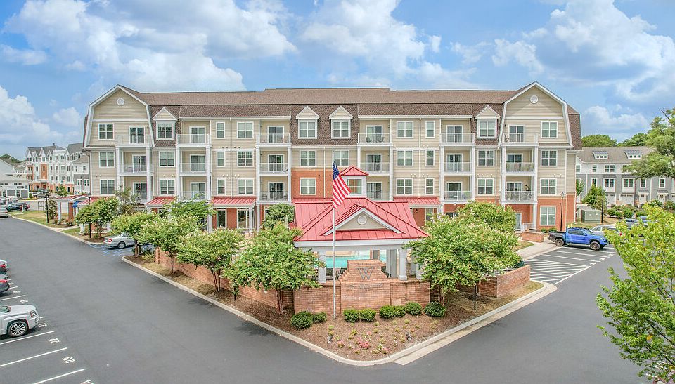 1st image of 7221 Newport Ave #2209B