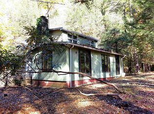 305 Nature Run, Laughlintown, PA 15655