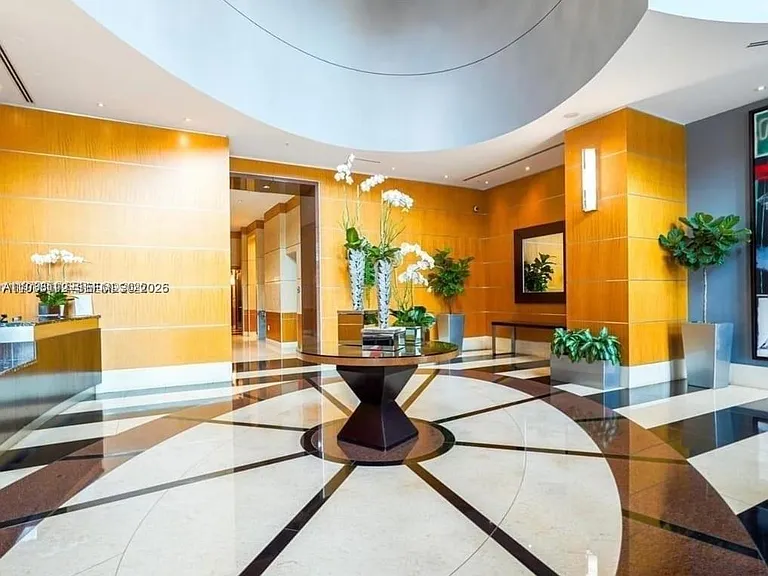 244 NE Biscayne Blvd #440 — Photo 11